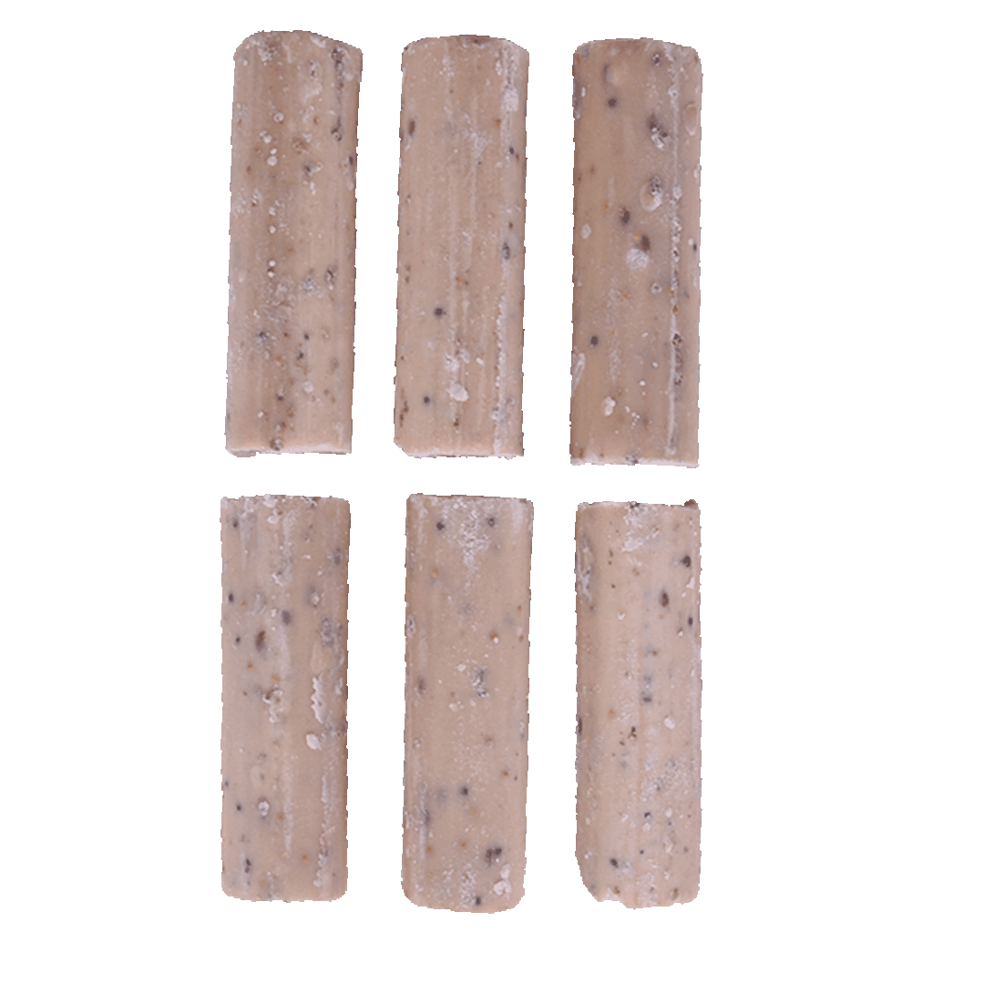 Sortenæb talgrullar med fluglarver